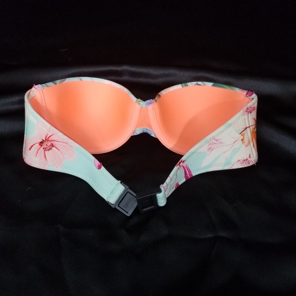 T23 Mint green floral Triangl bikini top, various - Picture 3 of 4